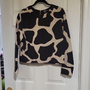 DKNY Black and Cream Patterned Top with full Stylish Zipper In back